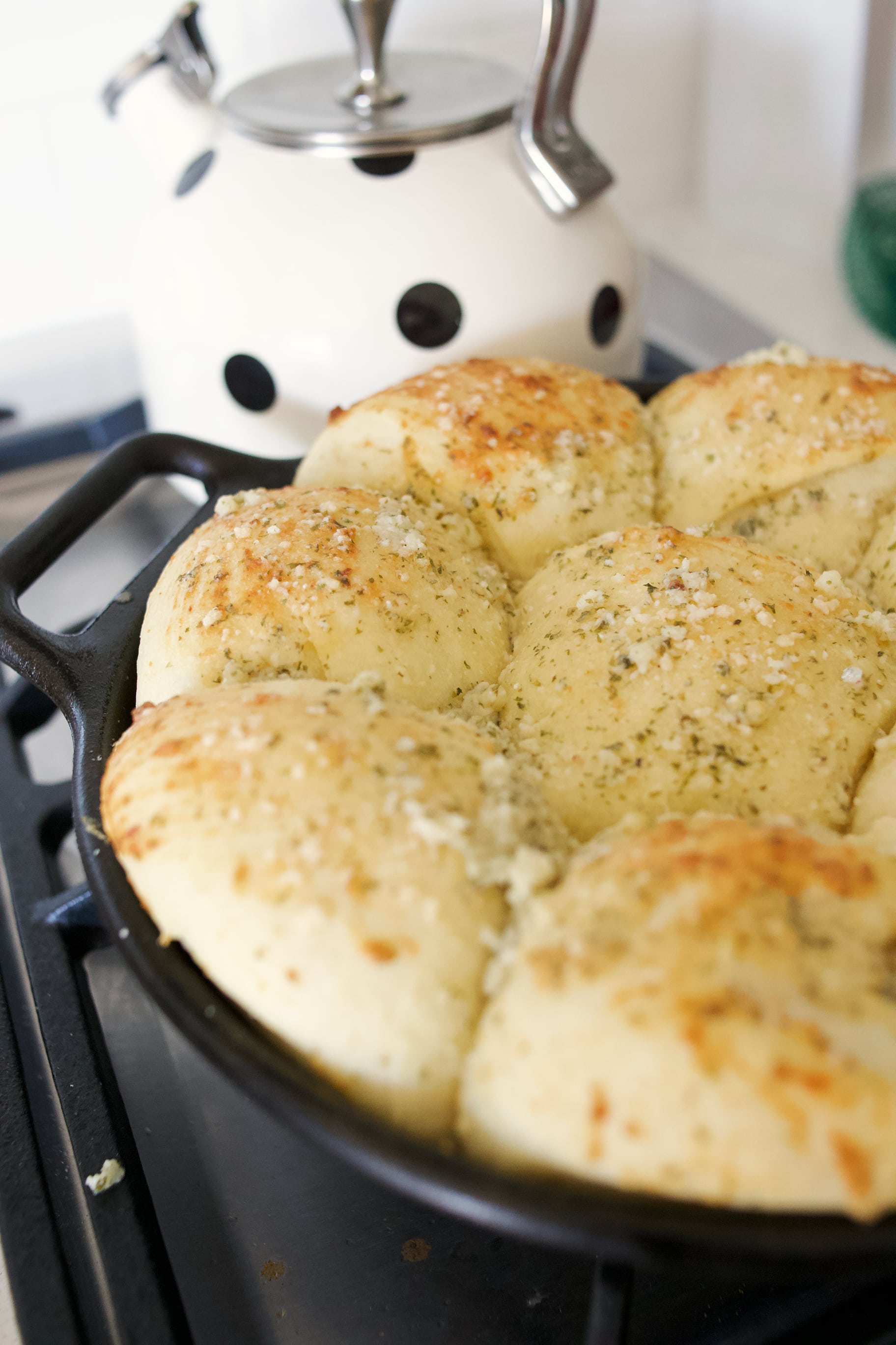 Garlic Pan Bread (Jack Astors copycat) Kalie Stephan