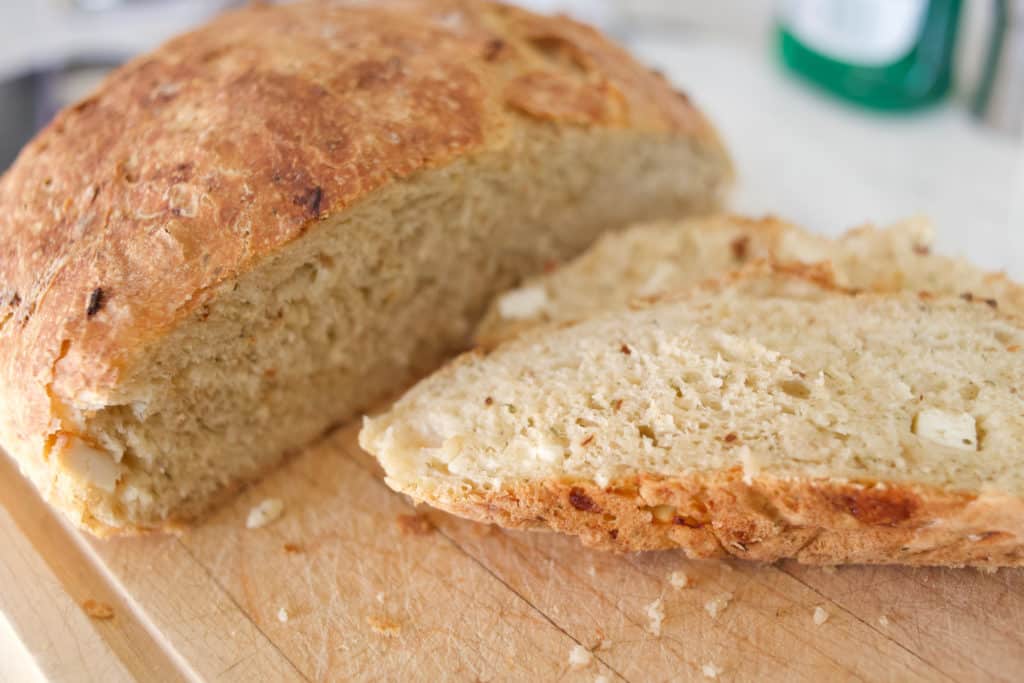 no knead bread, no knead dutch oven bread, dutch oven bread, no knead cheese bread, feta bread, how to make no knead bread, easy way to make no knead bread, 