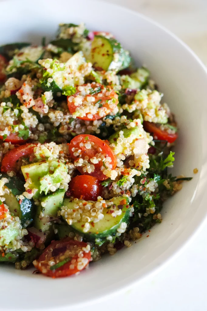 quinoa salad, quinoa salad with avocado, how to make quinoa salad, quinoa salad recipes, mediterranean quinoa salad, refreshing quinoa salad, avocado quinoa salad, quinoa avocado salad,